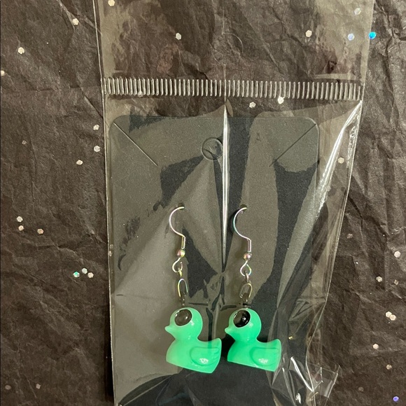 Alien Duck Earrings Hand Crafted NIP - Picture 2 of 4